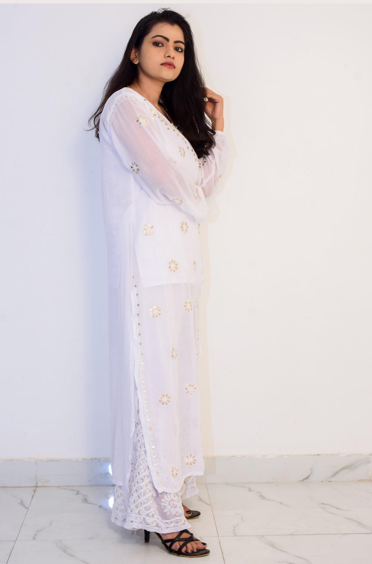 PESAS Womens White Cotton Lucknowi Chikan Kurti